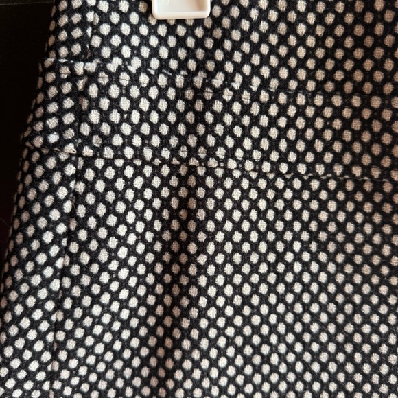 NWOT TALBOTS Black and White Polka Dot Wool Button Preppy Skirt Size 8 - Picture 6 of 8